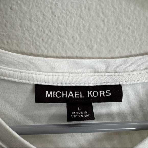 Michael Kors V Neck Shirt Size XL - Picture 4 of 8